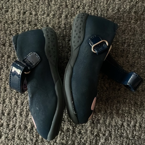 Jumping Beans Lil Ann Mary Jane 4 flower navy blue - Picture 3 of 5